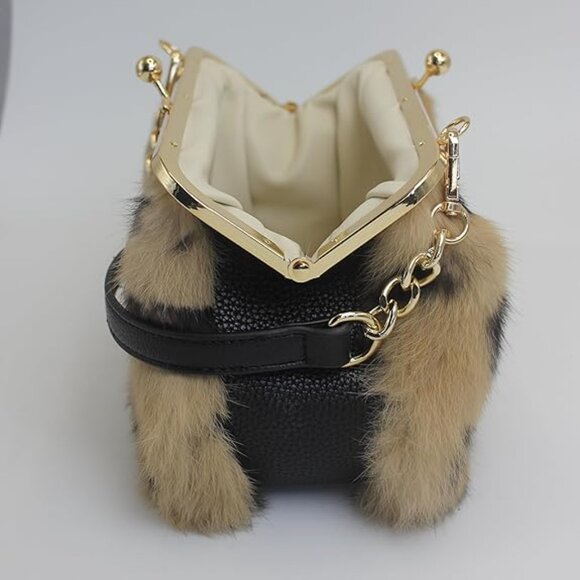 Neiman Marcus Elegant Rigid Cheetah Print Handbag - Picture 6 of 6